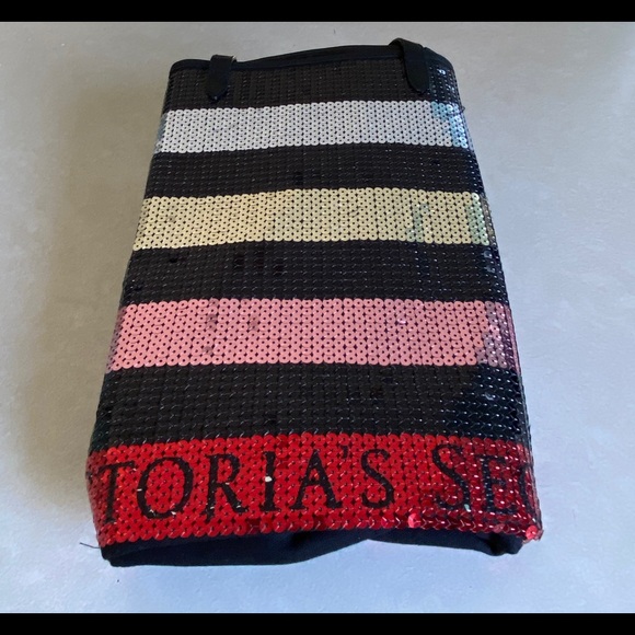 Victoria secret sequin tote. - Picture 6 of 6